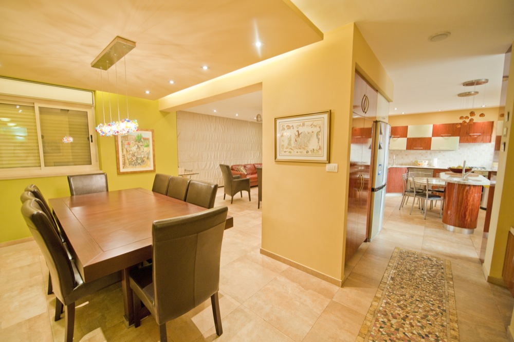 This  STUNNING 5 bedroom Villa is located in the heart of Rechavia, easy walk to the Old City and Town, American comfort and quality. Click on photo to view details.
