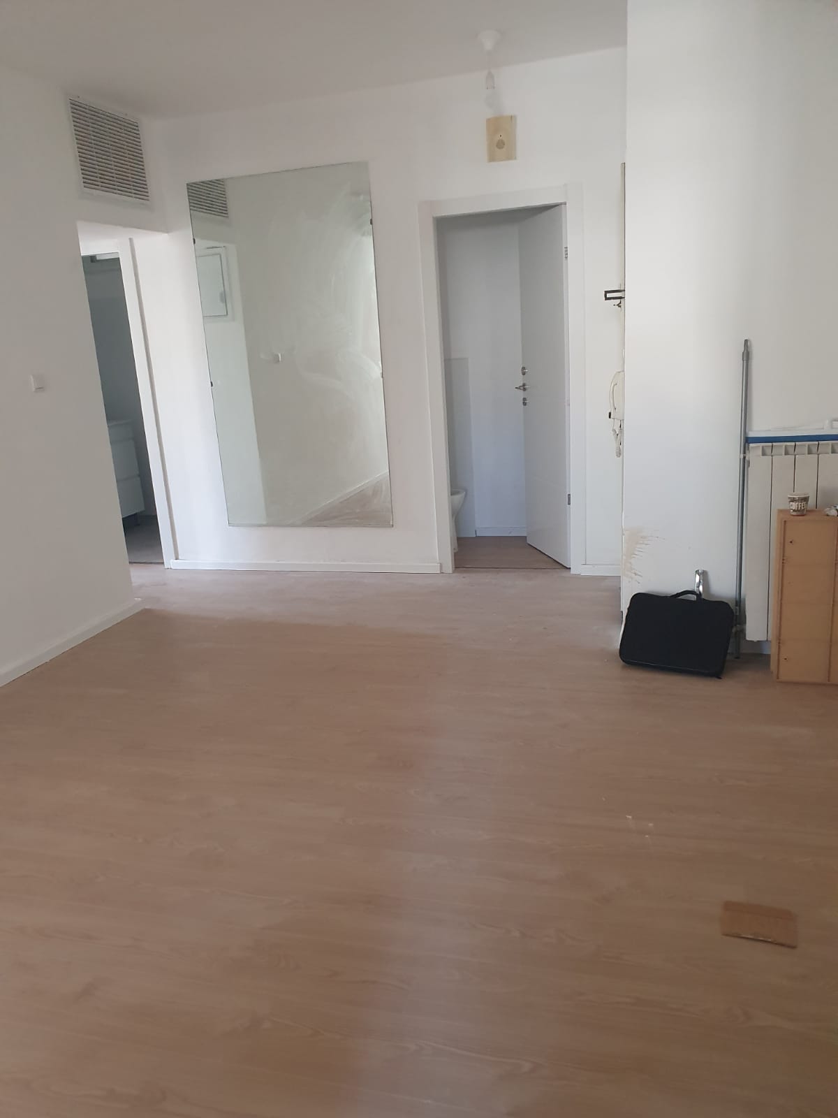 FOR SALE Wolfson Towers apt 3 bedrooms Apartment View Rentals of