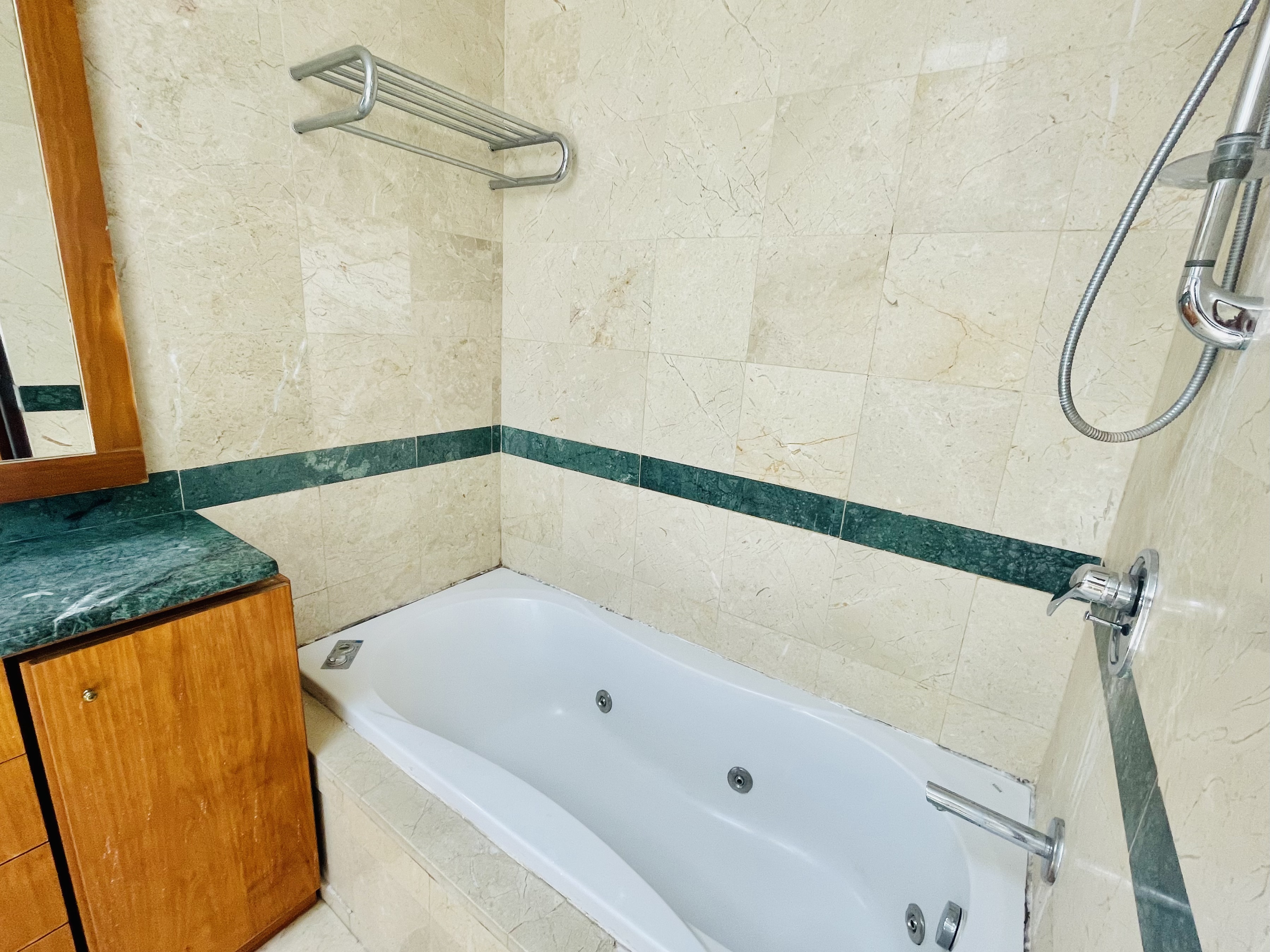 Master bedroom ensuite full bathroom Master bedroom ensuite full bathroom