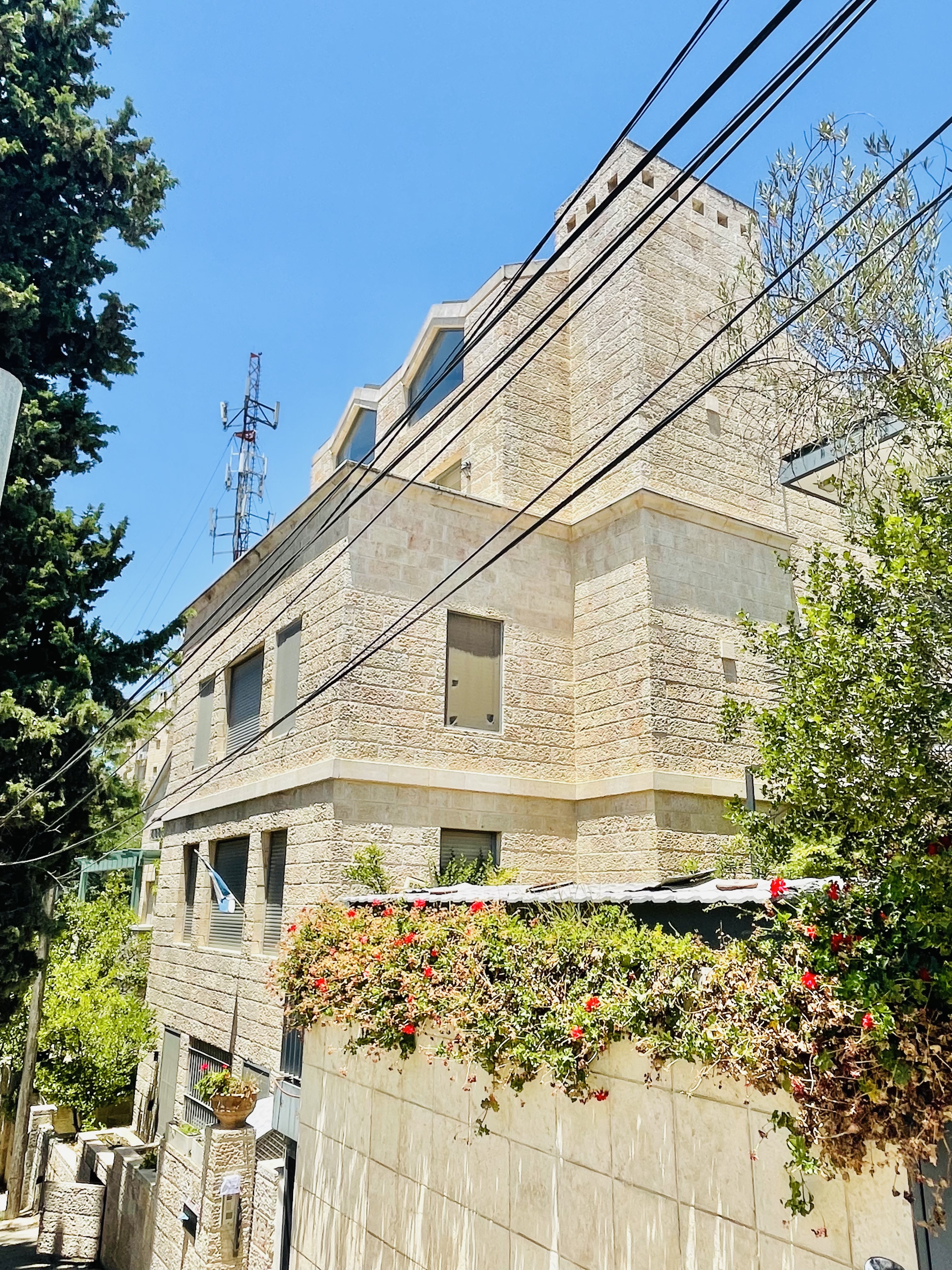 Building Building