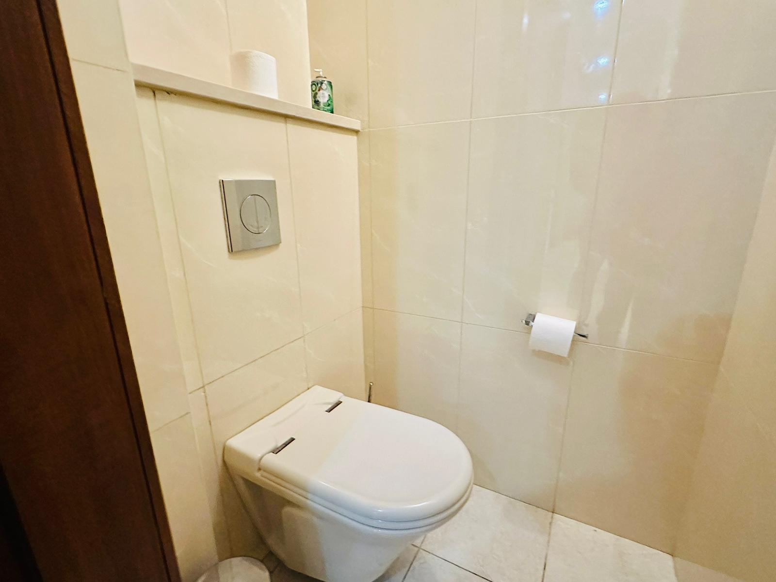 Powder Room Powder Room