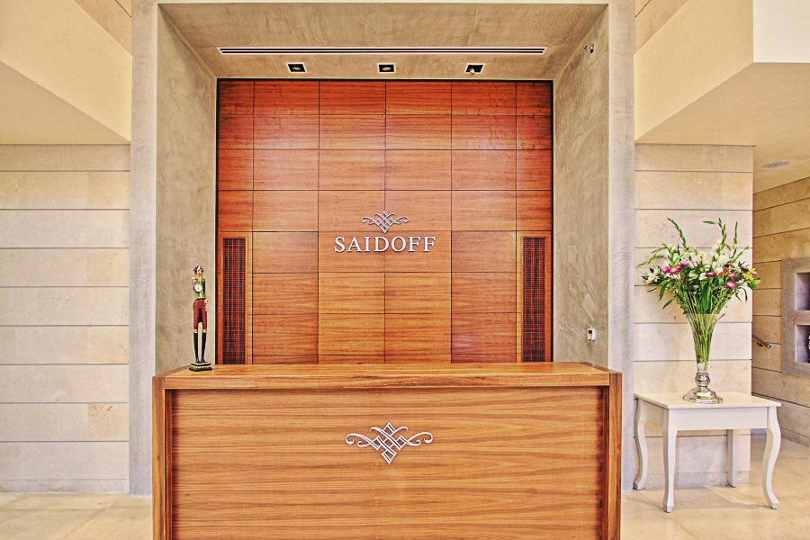 Front Desk in Lobby Front Desk in Lobby