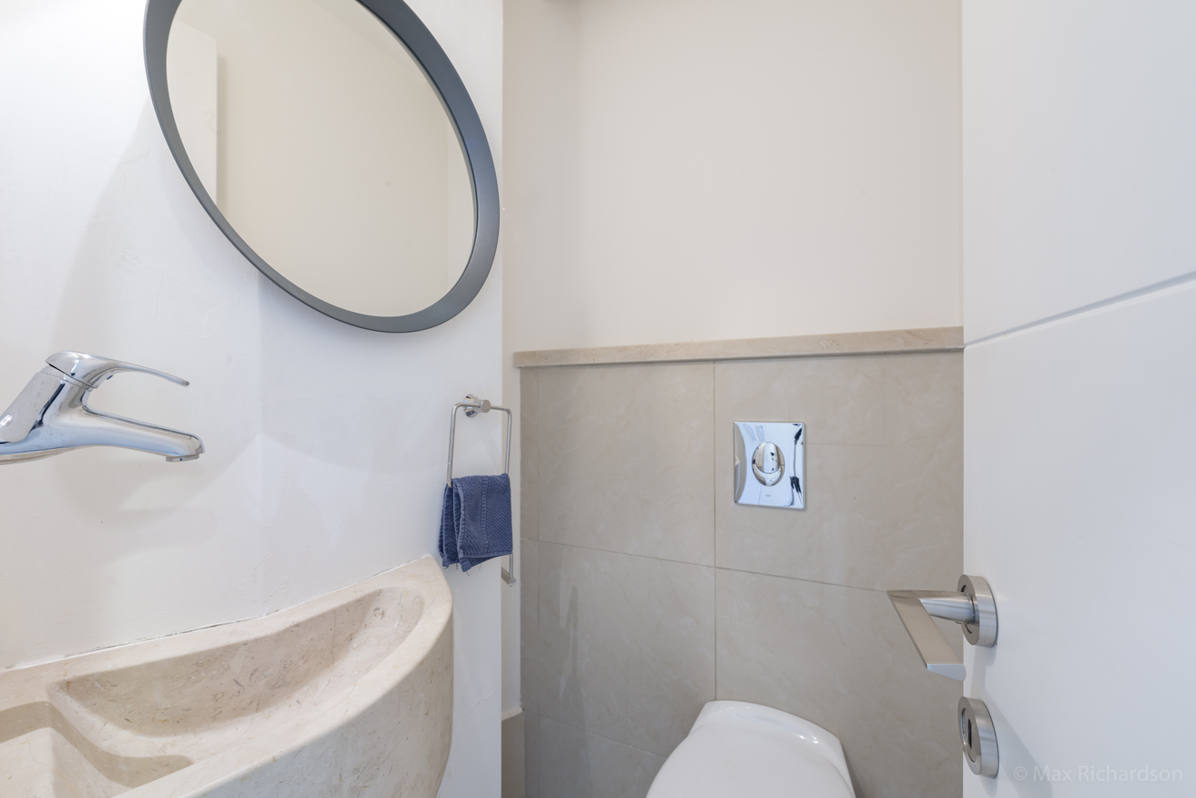 Powder Room Powder Room