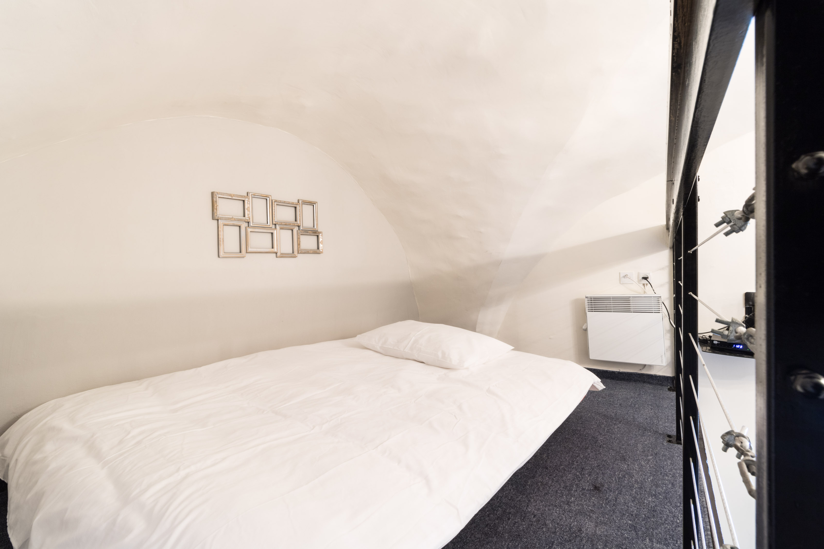Extra Bedroom Extra Bedroom