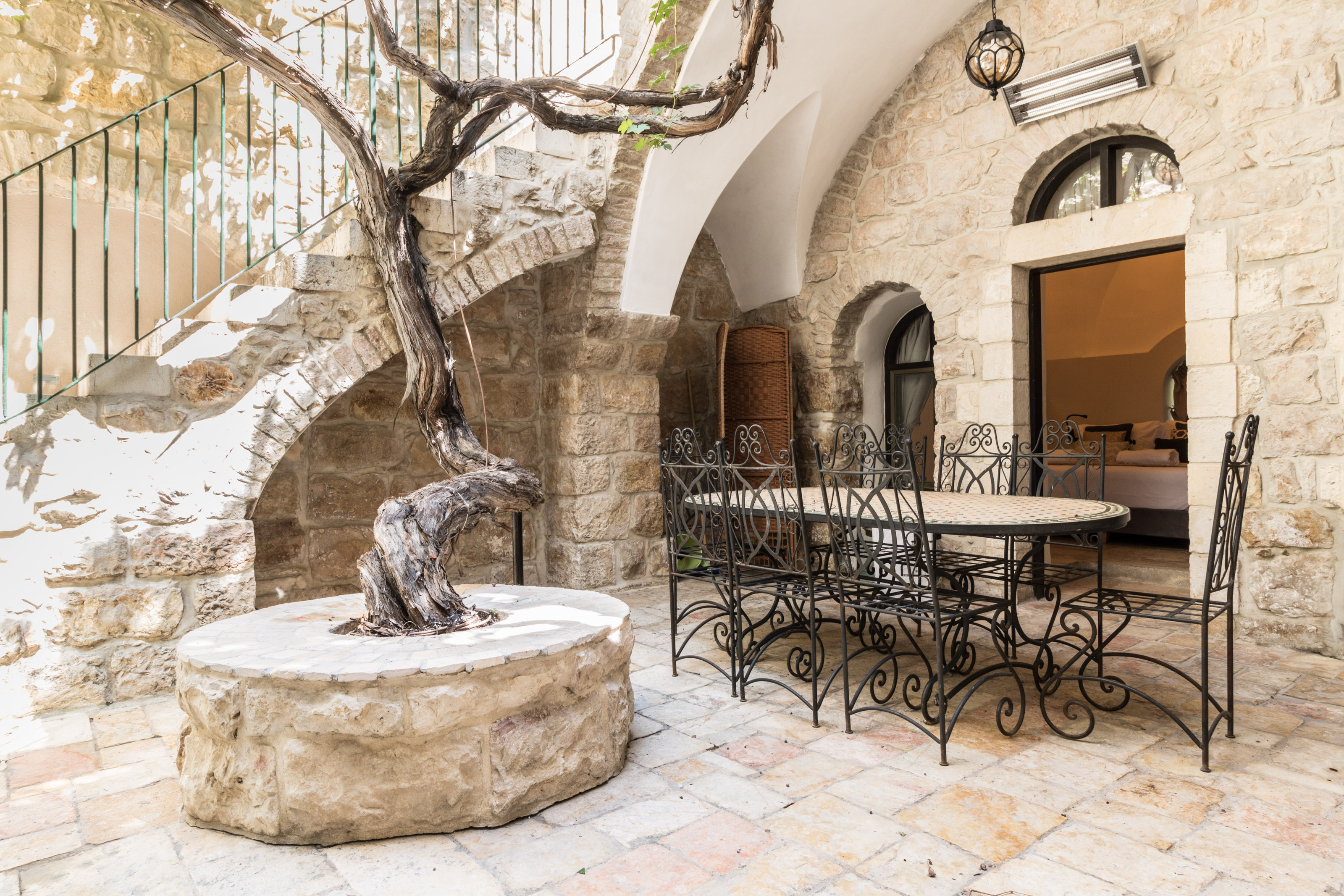 Outdoor Eating Area Outdoor Eating Area