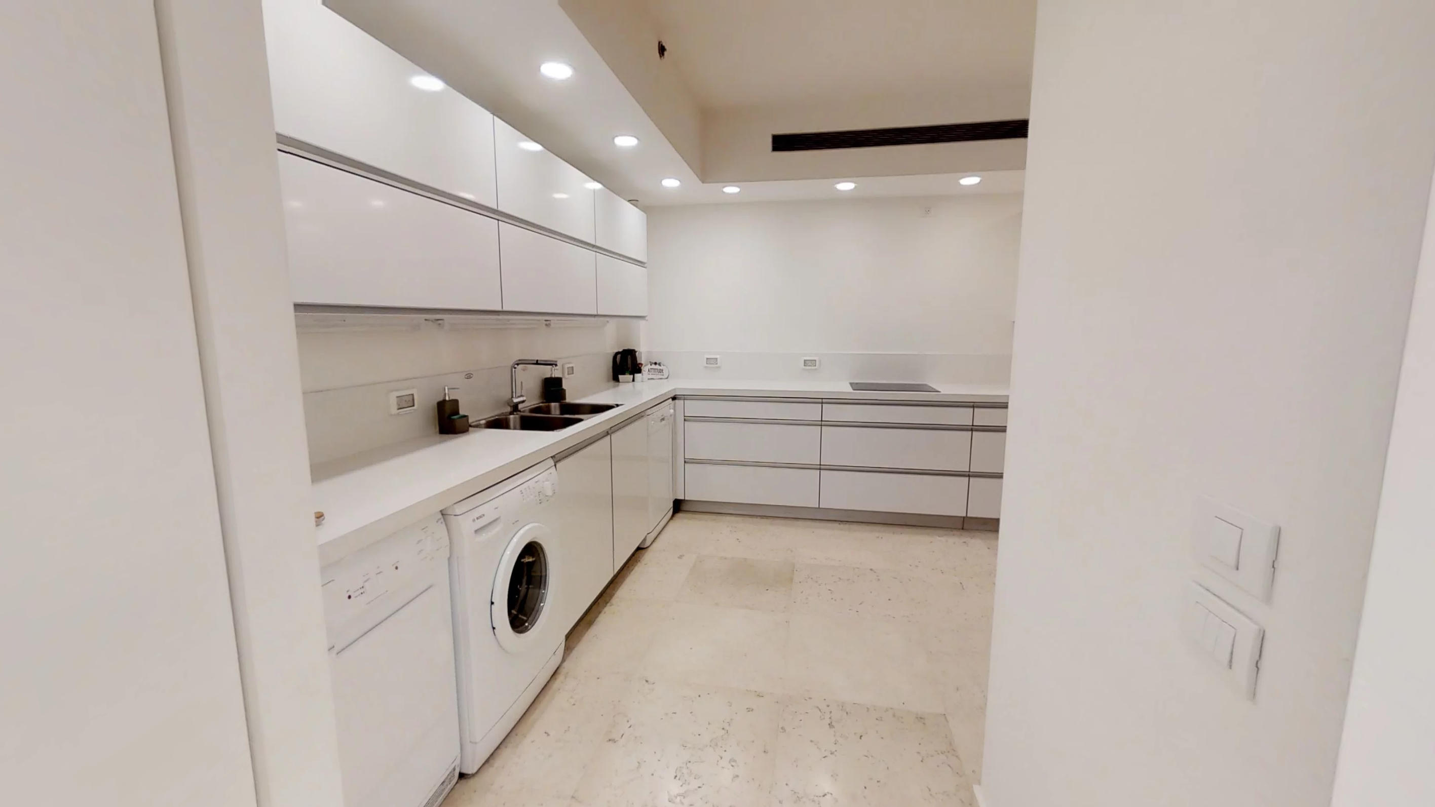 Washer/Dryer Washer/Dryer